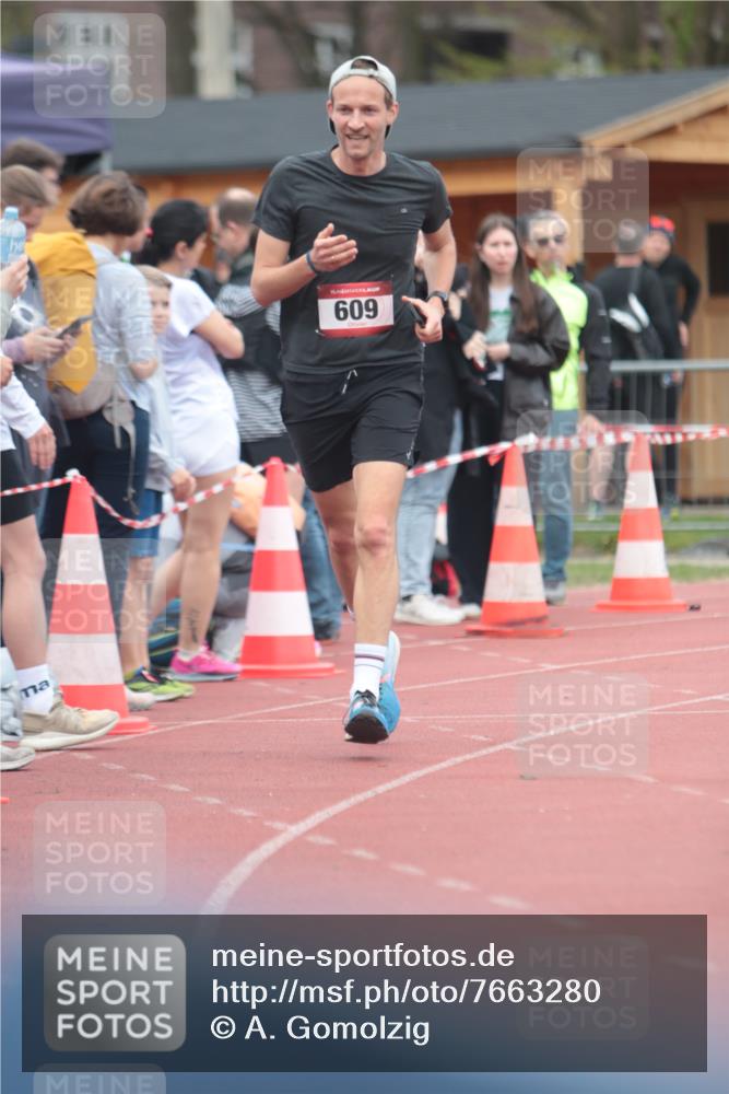 13.04.2025 - Hammer Lauf A. Gomolzig http://msf.ph/oto/7663280 13.04.2025 11:31:11 Ziel 187, 609 meine-sportfotos.de
