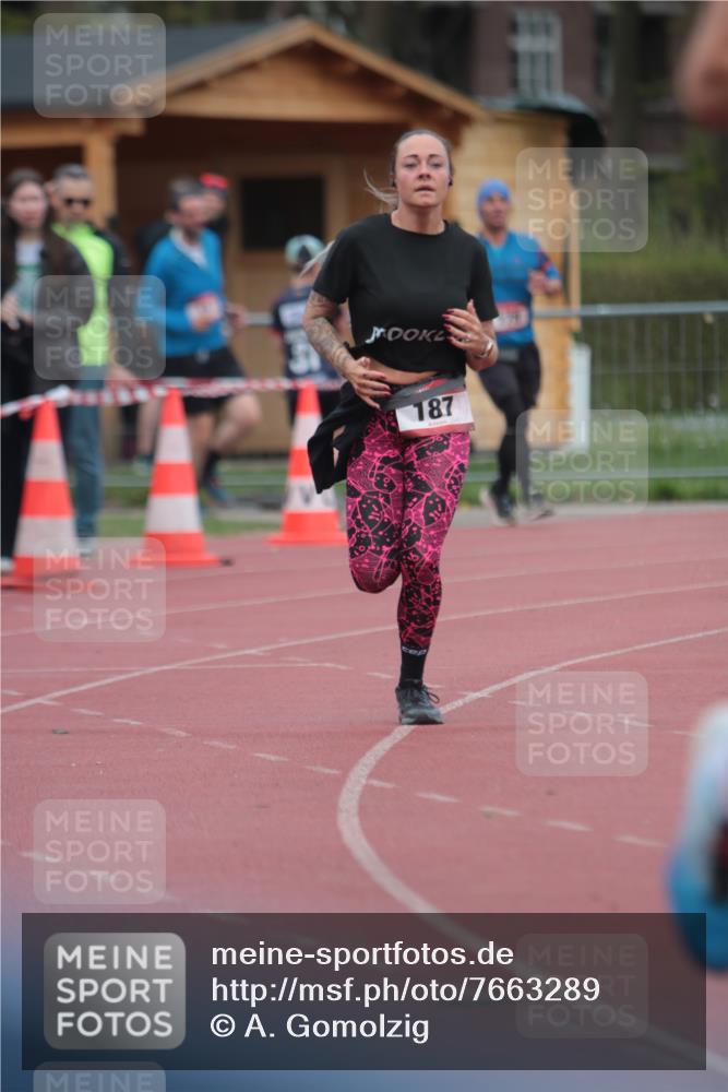 13.04.2025 - Hammer Lauf A. Gomolzig http://msf.ph/oto/7663289 13.04.2025 11:31:15 Ziel 15, 178, 187, 609 meine-sportfotos.de