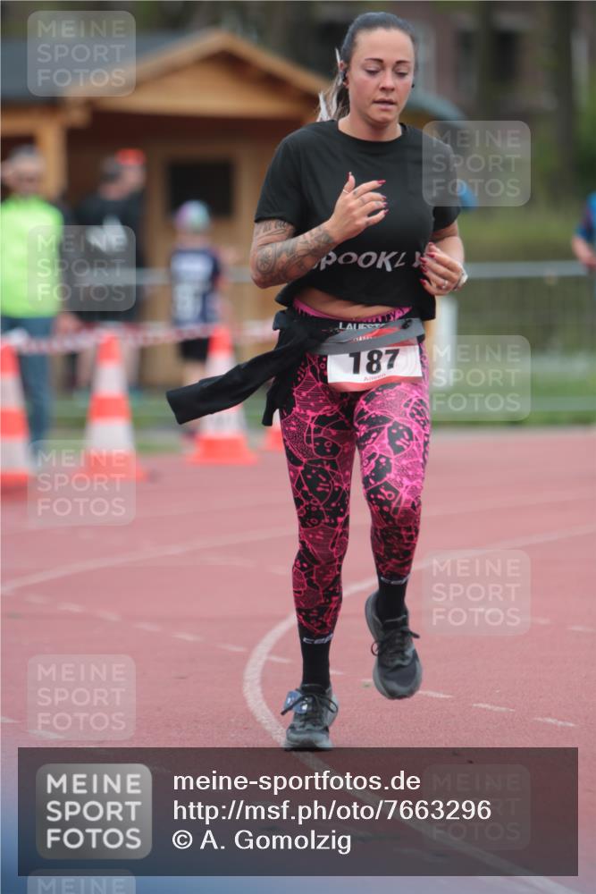13.04.2025 - Hammer Lauf A. Gomolzig http://msf.ph/oto/7663296 13.04.2025 11:31:17 Ziel 15, 178, 187 meine-sportfotos.de