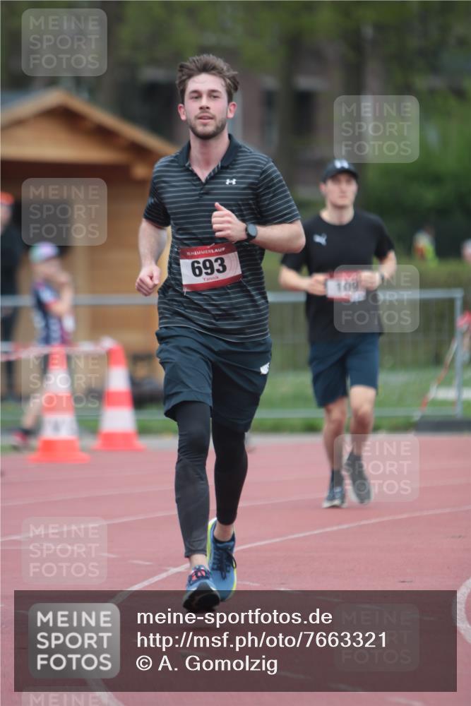13.04.2025 - Hammer Lauf A. Gomolzig http://msf.ph/oto/7663321 13.04.2025 11:31:33 Ziel 109, 693, 704 meine-sportfotos.de