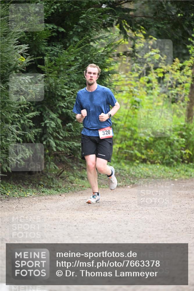 13.04.2025 - Hammer Lauf Dr. Thomas Lammeyer http://msf.ph/oto/7663378 13.04.2025 11:31:44 Laufen 320 meine-sportfotos.de