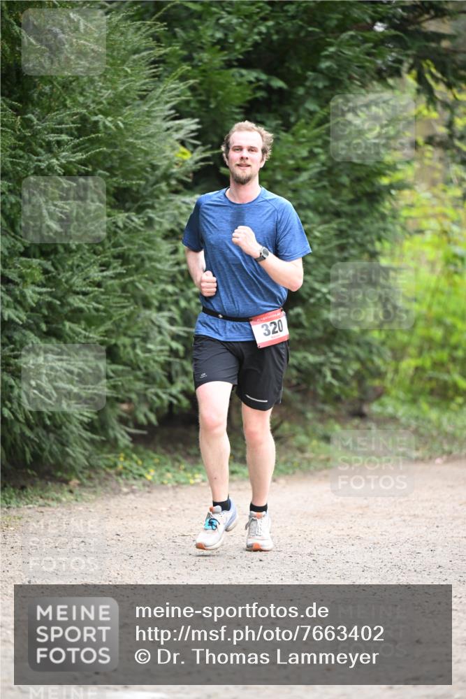 13.04.2025 - Hammer Lauf Dr. Thomas Lammeyer http://msf.ph/oto/7663402 13.04.2025 11:31:45 Laufen 15, 320 meine-sportfotos.de