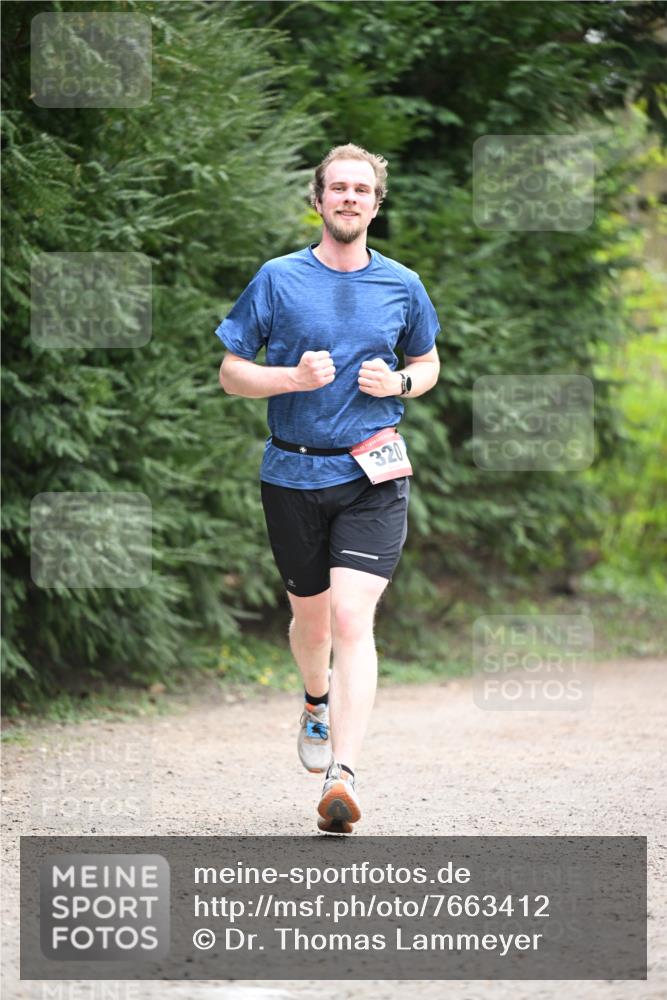 13.04.2025 - Hammer Lauf Dr. Thomas Lammeyer http://msf.ph/oto/7663412 13.04.2025 11:31:46 Laufen 15, 320 meine-sportfotos.de