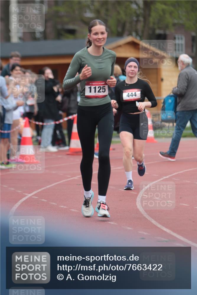 13.04.2025 - Hammer Lauf A. Gomolzig http://msf.ph/oto/7663422 13.04.2025 11:32:16 Ziel 444, 628, 1125 meine-sportfotos.de