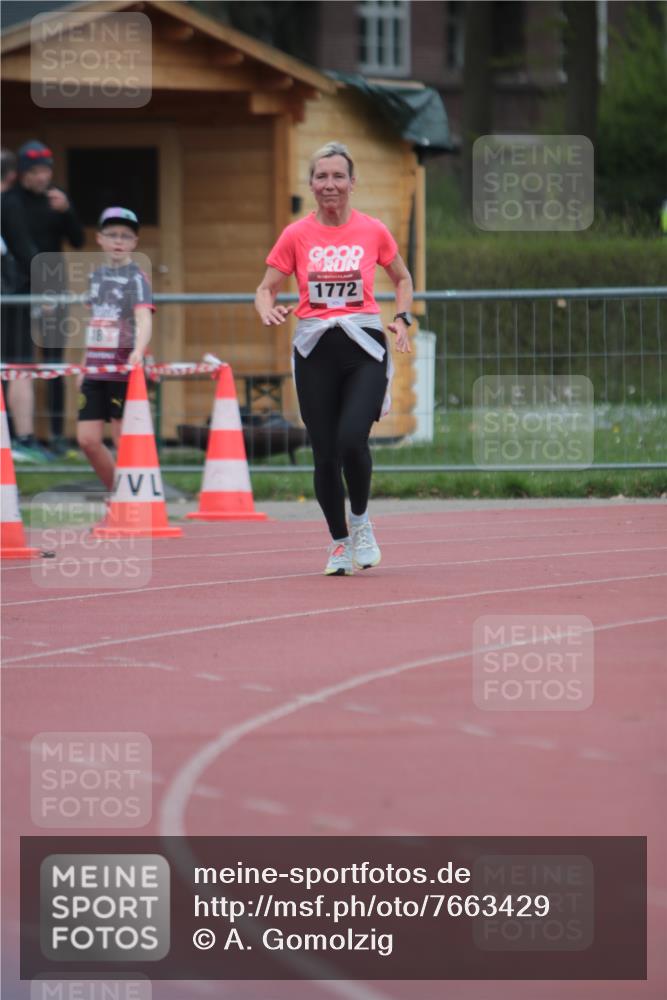 13.04.2025 - Hammer Lauf A. Gomolzig http://msf.ph/oto/7663429 13.04.2025 11:32:22 Ziel 1772 meine-sportfotos.de