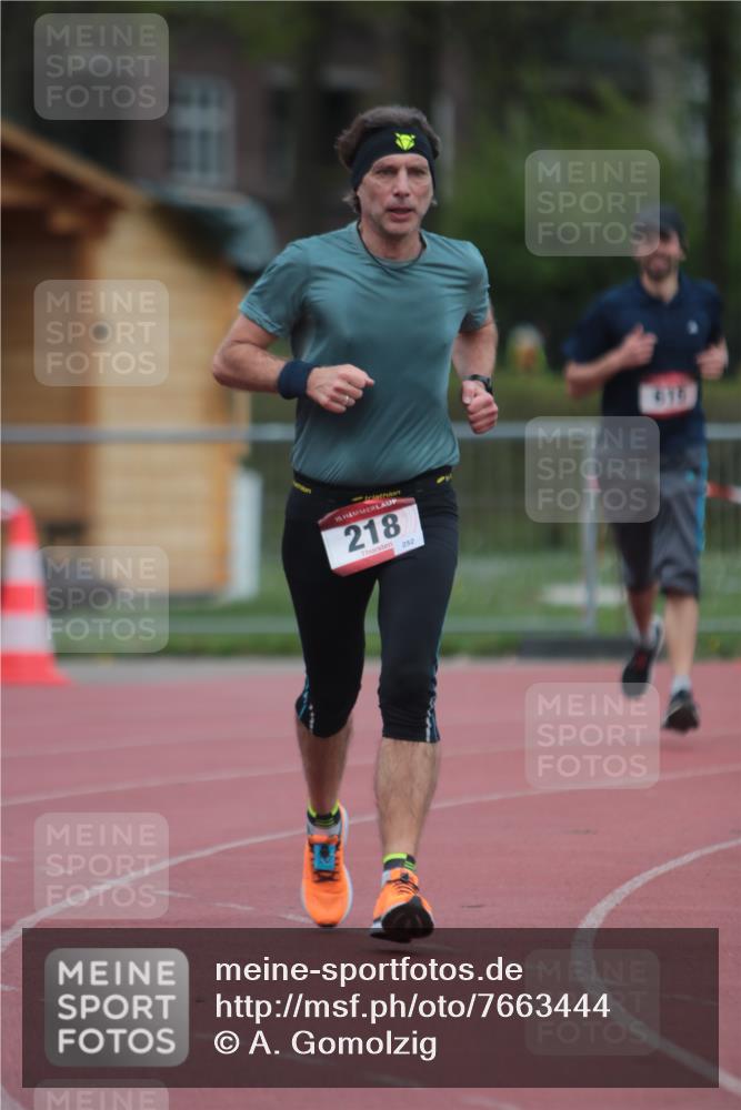13.04.2025 - Hammer Lauf A. Gomolzig http://msf.ph/oto/7663444 13.04.2025 11:32:30 Ziel 218, 615, 1772 meine-sportfotos.de
