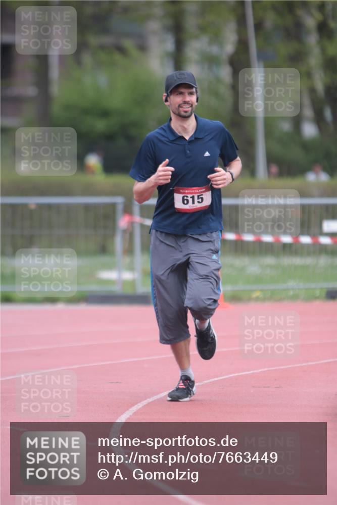 13.04.2025 - Hammer Lauf A. Gomolzig http://msf.ph/oto/7663449 13.04.2025 11:32:33 Ziel 218, 615 meine-sportfotos.de