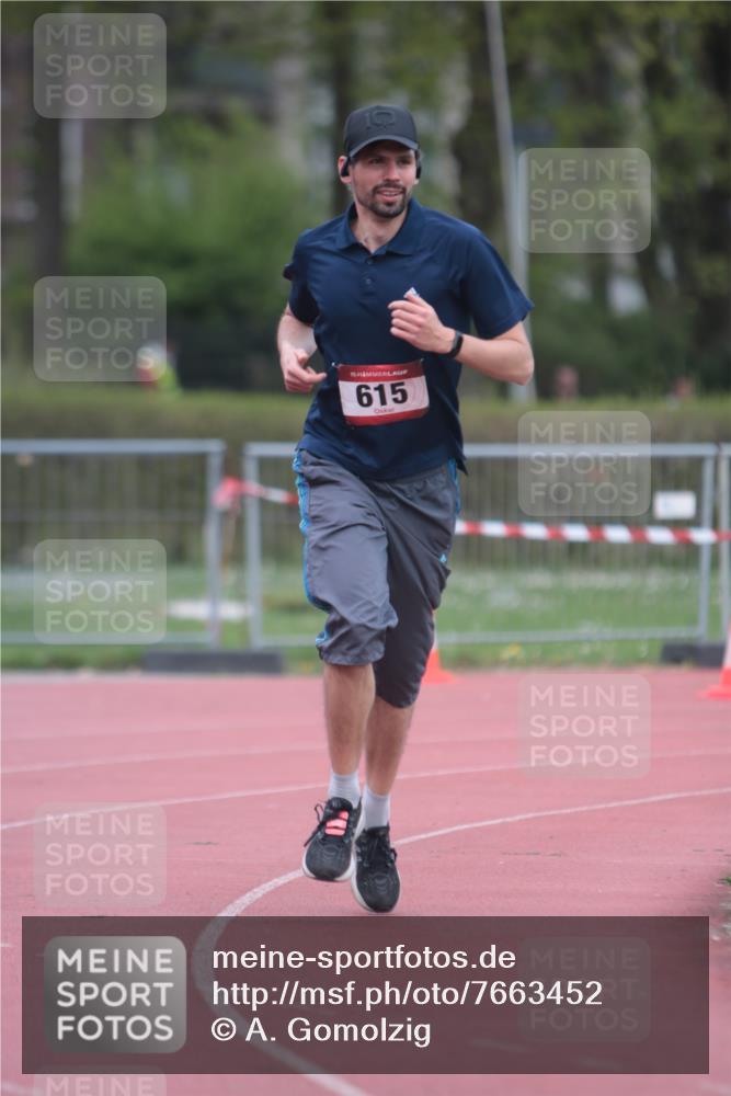 13.04.2025 - Hammer Lauf A. Gomolzig http://msf.ph/oto/7663452 13.04.2025 11:32:34 Ziel 218, 615 meine-sportfotos.de
