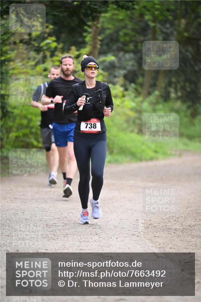 13.04.2025 - Hammer Lauf Dr. Thomas Lammeyer http://msf.ph/oto/7663492 13.04.2025 11:31:54 Laufen 738 meine-sportfotos.de