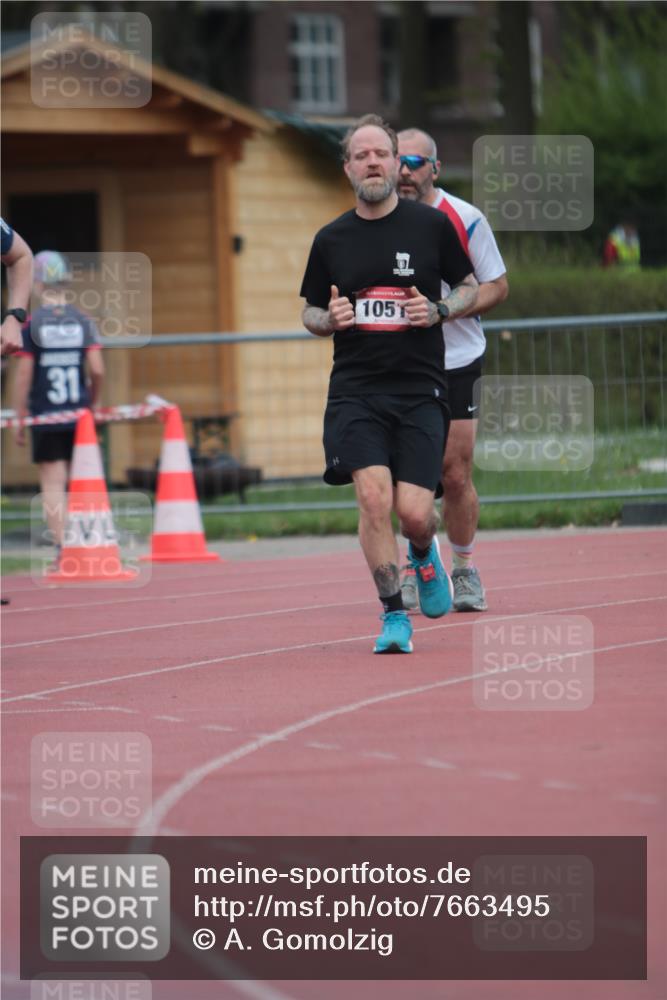 13.04.2025 - Hammer Lauf A. Gomolzig http://msf.ph/oto/7663495 13.04.2025 11:33:07 Ziel 10, 1051, 1810 meine-sportfotos.de