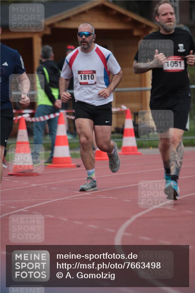 13.04.2025 - Hammer Lauf A. Gomolzig http://msf.ph/oto/7663498 13.04.2025 11:33:09 Ziel 10, 191, 1051, 1810 meine-sportfotos.de