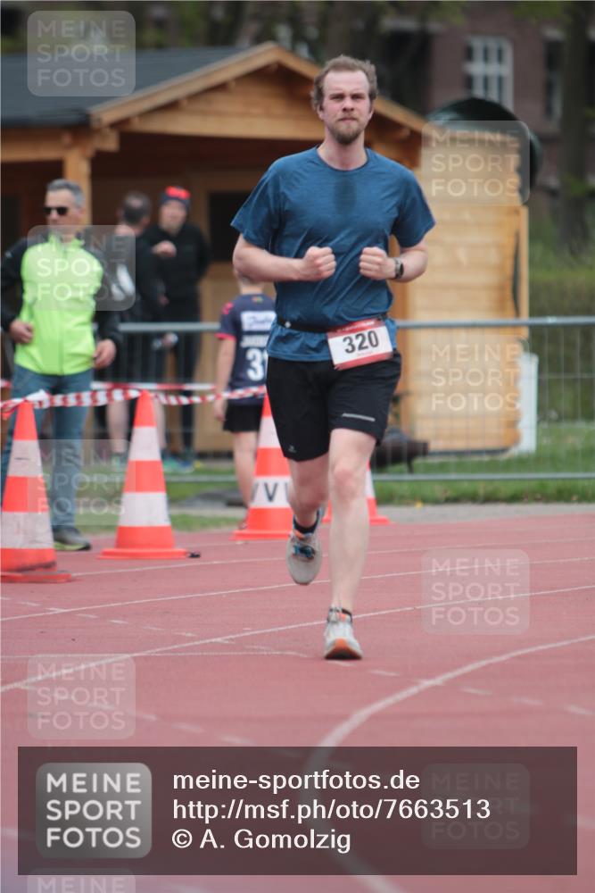 13.04.2025 - Hammer Lauf A. Gomolzig http://msf.ph/oto/7663513 13.04.2025 11:33:19 Ziel 191, 320, 1086 meine-sportfotos.de