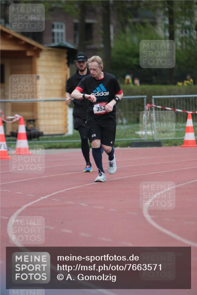 13.04.2025 - Hammer Lauf A. Gomolzig http://msf.ph/oto/7663571 13.04.2025 11:34:00 Ziel 599 meine-sportfotos.de