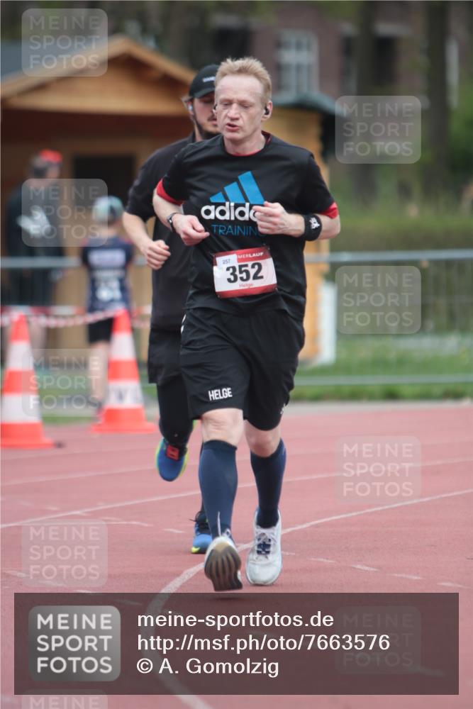 13.04.2025 - Hammer Lauf A. Gomolzig http://msf.ph/oto/7663576 13.04.2025 11:34:03 Ziel 599 meine-sportfotos.de