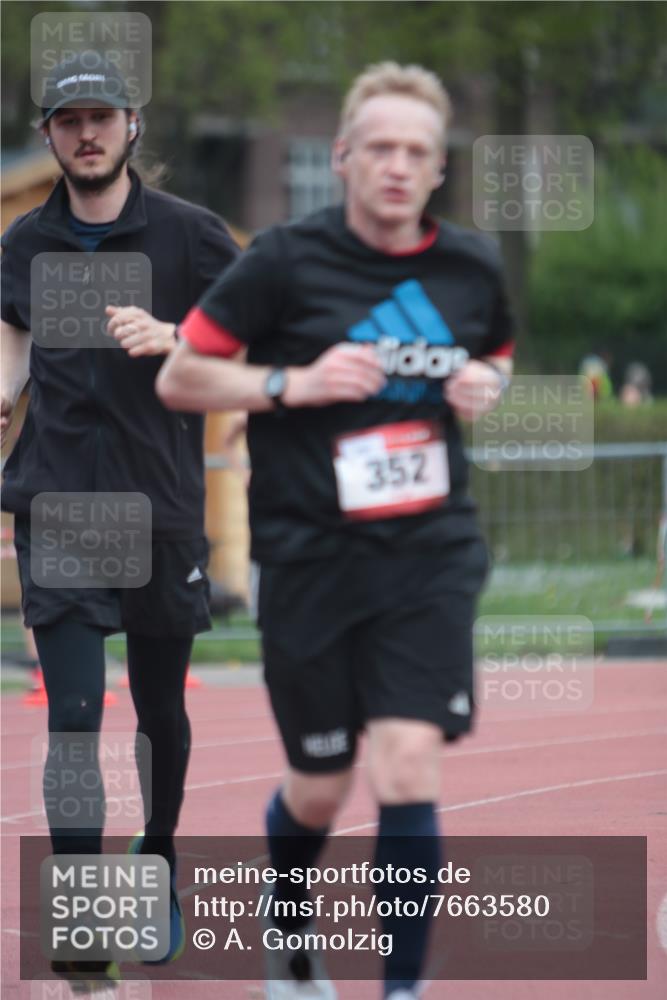 13.04.2025 - Hammer Lauf A. Gomolzig http://msf.ph/oto/7663580 13.04.2025 11:34:05 Ziel 8, 599 meine-sportfotos.de