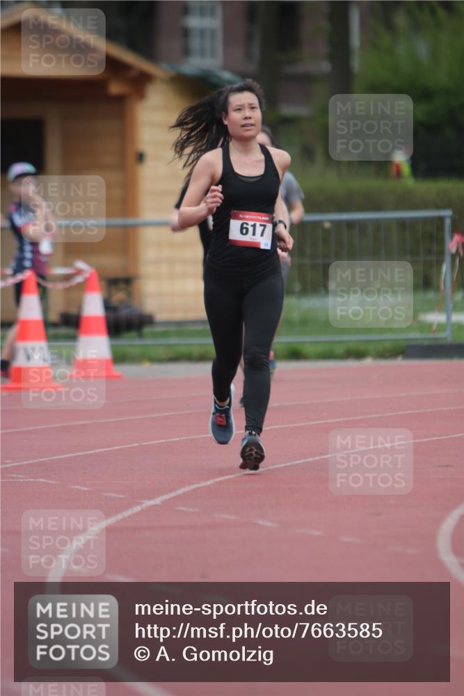 13.04.2025 - Hammer Lauf A. Gomolzig http://msf.ph/oto/7663585 13.04.2025 11:34:10 Ziel 8, 617 meine-sportfotos.de