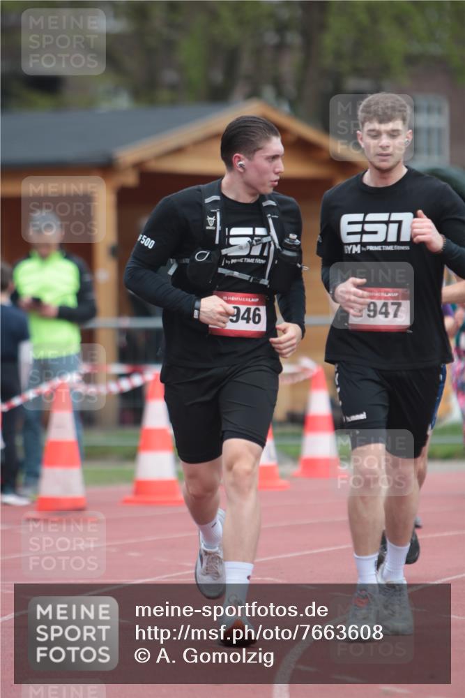 13.04.2025 - Hammer Lauf A. Gomolzig http://msf.ph/oto/7663608 13.04.2025 11:34:25 Ziel 174, 456, 459, 1776, 1946, 1947 meine-sportfotos.de