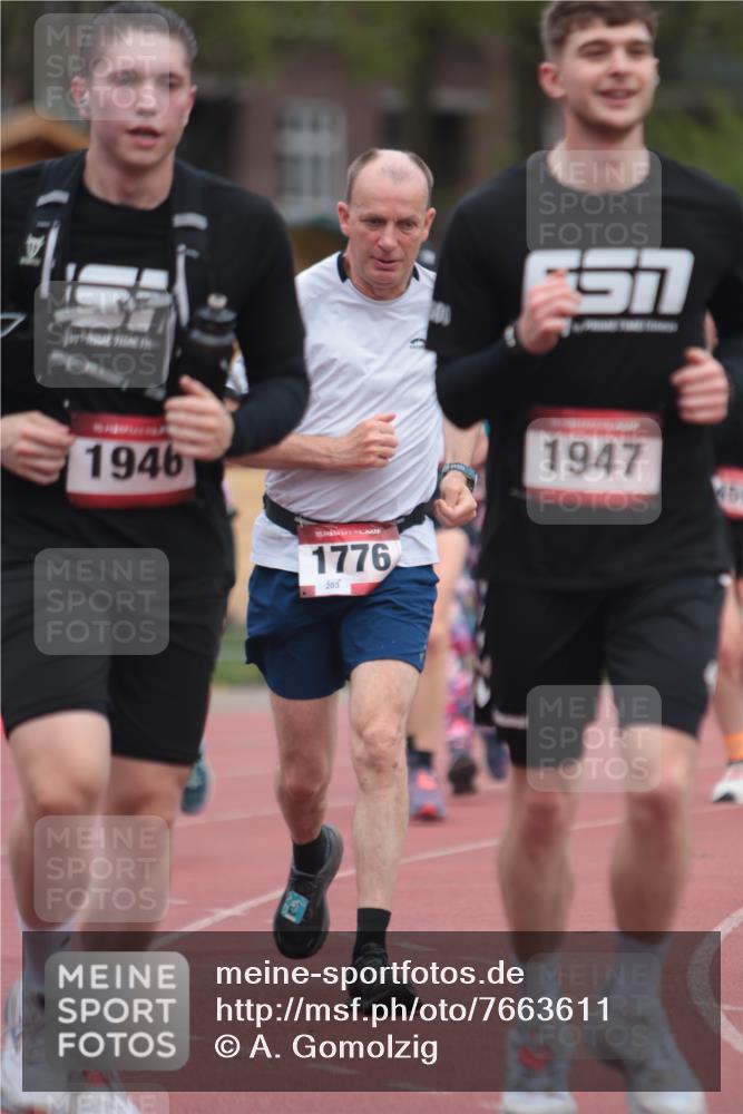 13.04.2025 - Hammer Lauf A. Gomolzig http://msf.ph/oto/7663611 13.04.2025 11:34:27 Ziel 174, 456, 459, 1776, 1946, 1947 meine-sportfotos.de