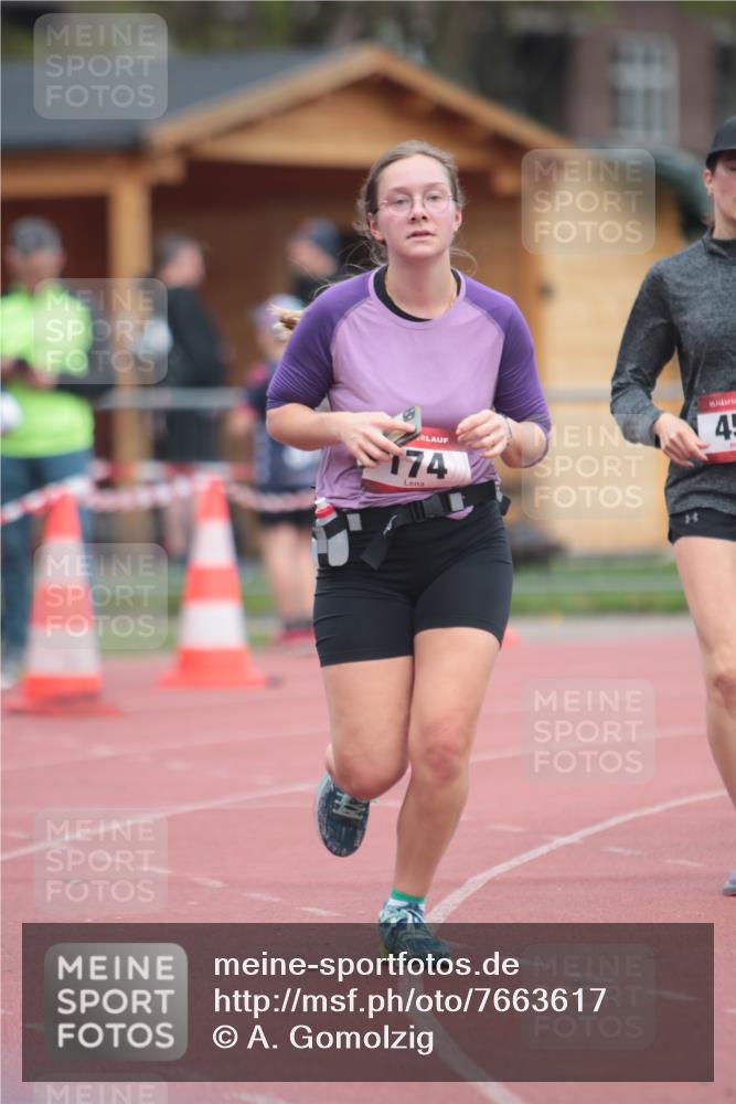 13.04.2025 - Hammer Lauf A. Gomolzig http://msf.ph/oto/7663617 13.04.2025 11:34:29 Ziel 174, 456, 459, 1776, 1946, 1947 meine-sportfotos.de