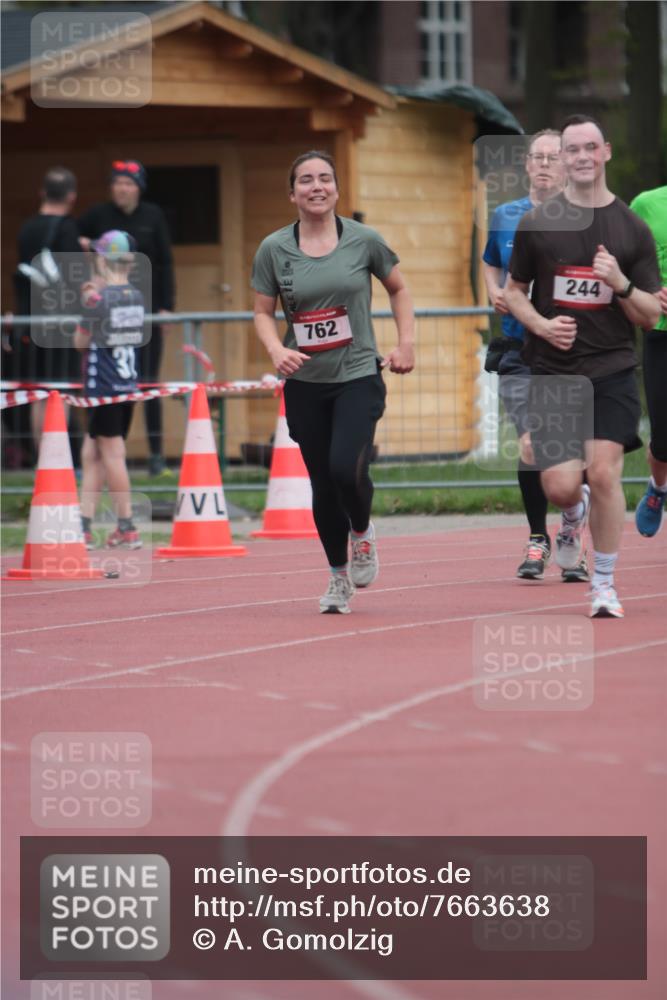 13.04.2025 - Hammer Lauf A. Gomolzig http://msf.ph/oto/7663638 13.04.2025 11:34:43 Ziel 244, 762, 1208, 1331 meine-sportfotos.de