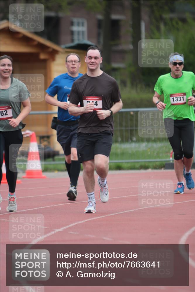 13.04.2025 - Hammer Lauf A. Gomolzig http://msf.ph/oto/7663641 13.04.2025 11:34:44 Ziel 244, 762, 1208, 1331 meine-sportfotos.de