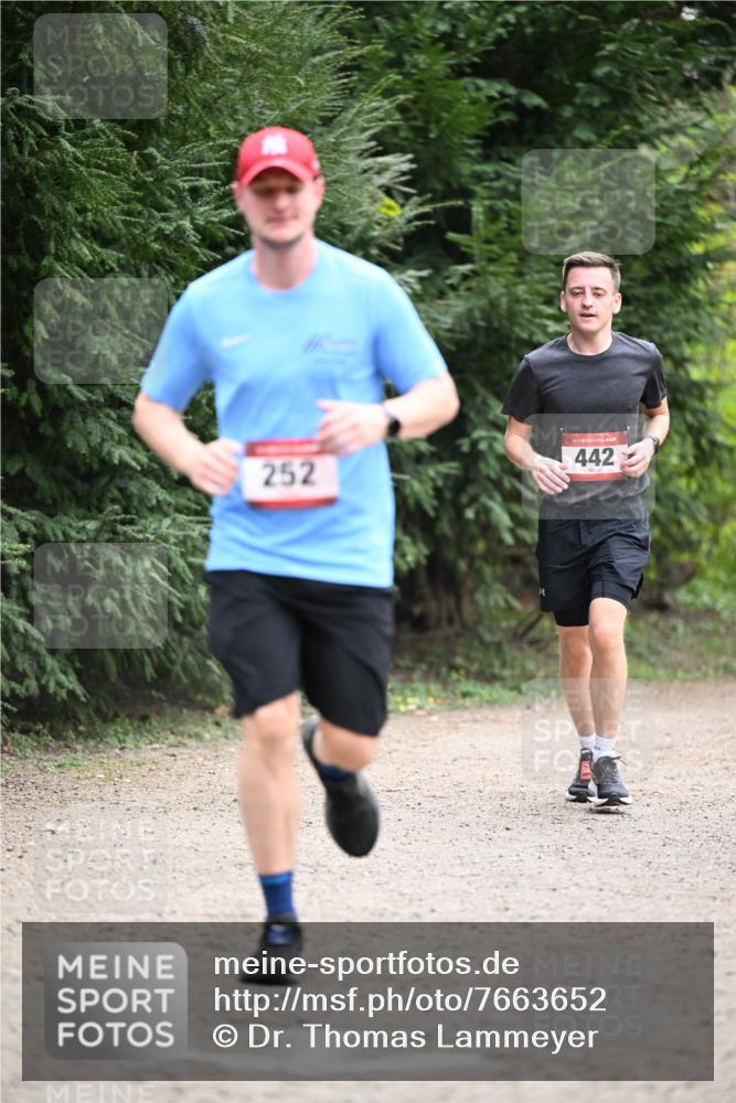 13.04.2025 - Hammer Lauf Dr. Thomas Lammeyer http://msf.ph/oto/7663652 13.04.2025 11:32:16 Laufen 252, 15, 442 meine-sportfotos.de
