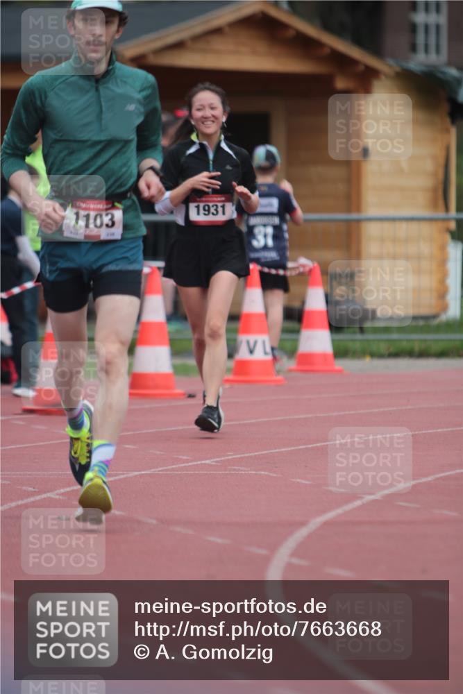 13.04.2025 - Hammer Lauf A. Gomolzig http://msf.ph/oto/7663668 13.04.2025 11:35:00 Ziel 1103, 1931 meine-sportfotos.de