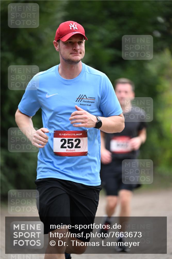 13.04.2025 - Hammer Lauf Dr. Thomas Lammeyer http://msf.ph/oto/7663673 13.04.2025 11:32:17 Laufen 15, 252 meine-sportfotos.de