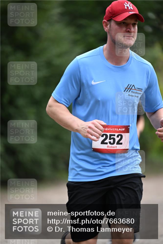 13.04.2025 - Hammer Lauf Dr. Thomas Lammeyer http://msf.ph/oto/7663680 13.04.2025 11:32:18 Laufen 252 meine-sportfotos.de