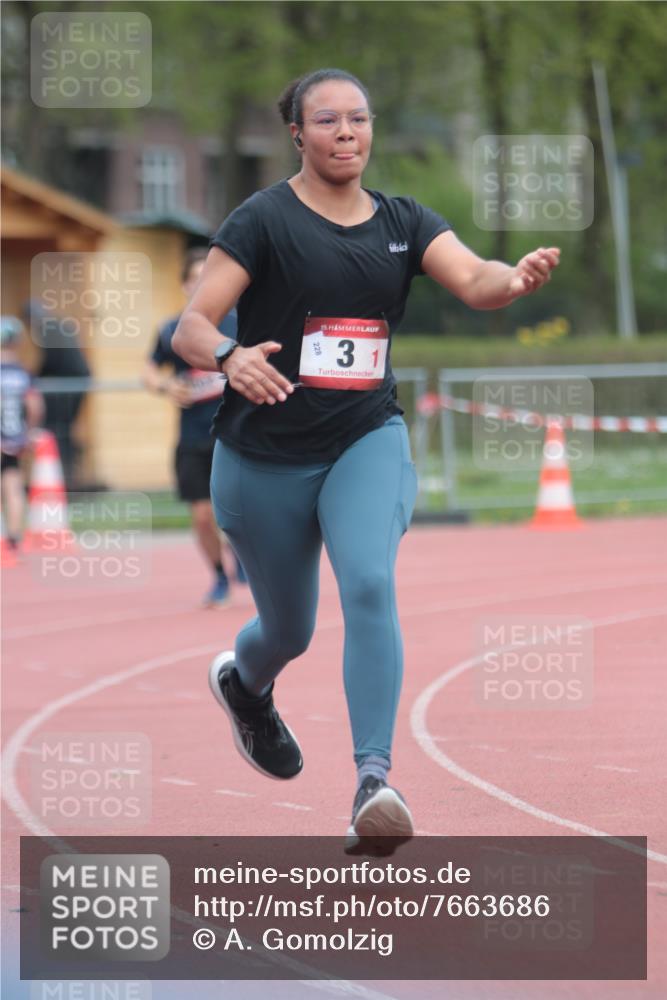 13.04.2025 - Hammer Lauf A. Gomolzig http://msf.ph/oto/7663686 13.04.2025 11:35:13 Ziel 302 meine-sportfotos.de