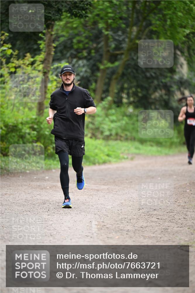 13.04.2025 - Hammer Lauf Dr. Thomas Lammeyer http://msf.ph/oto/7663721 13.04.2025 11:32:22 Laufen  meine-sportfotos.de