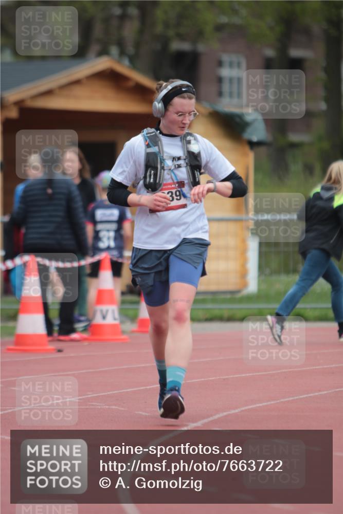 13.04.2025 - Hammer Lauf A. Gomolzig http://msf.ph/oto/7663722 13.04.2025 11:35:55 Ziel 1939 meine-sportfotos.de