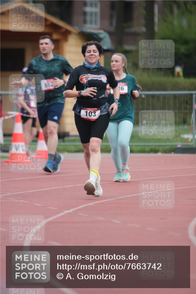 13.04.2025 - Hammer Lauf A. Gomolzig http://msf.ph/oto/7663742 13.04.2025 11:36:15 Ziel 103, 552, 736 meine-sportfotos.de