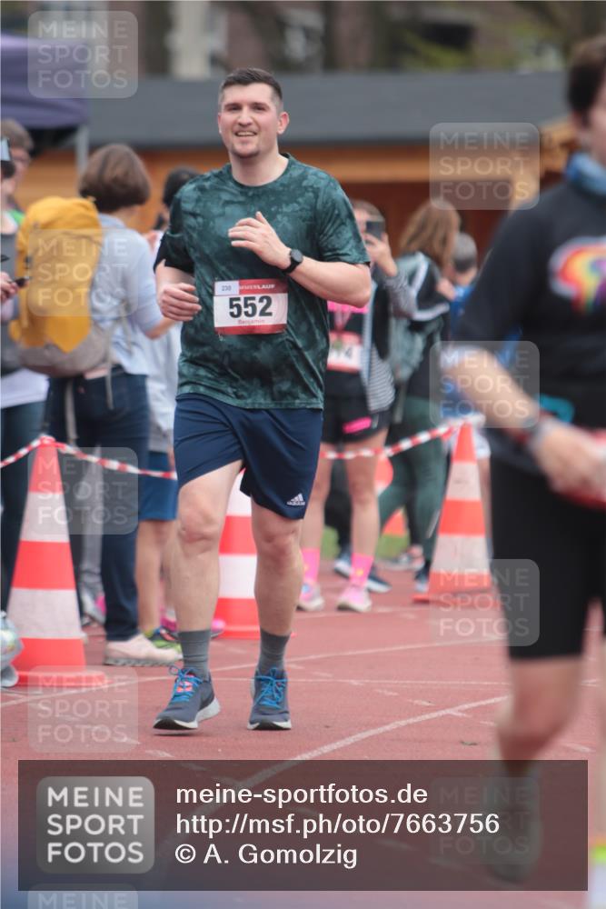 13.04.2025 - Hammer Lauf A. Gomolzig http://msf.ph/oto/7663756 13.04.2025 11:36:19 Ziel 103, 552, 736 meine-sportfotos.de