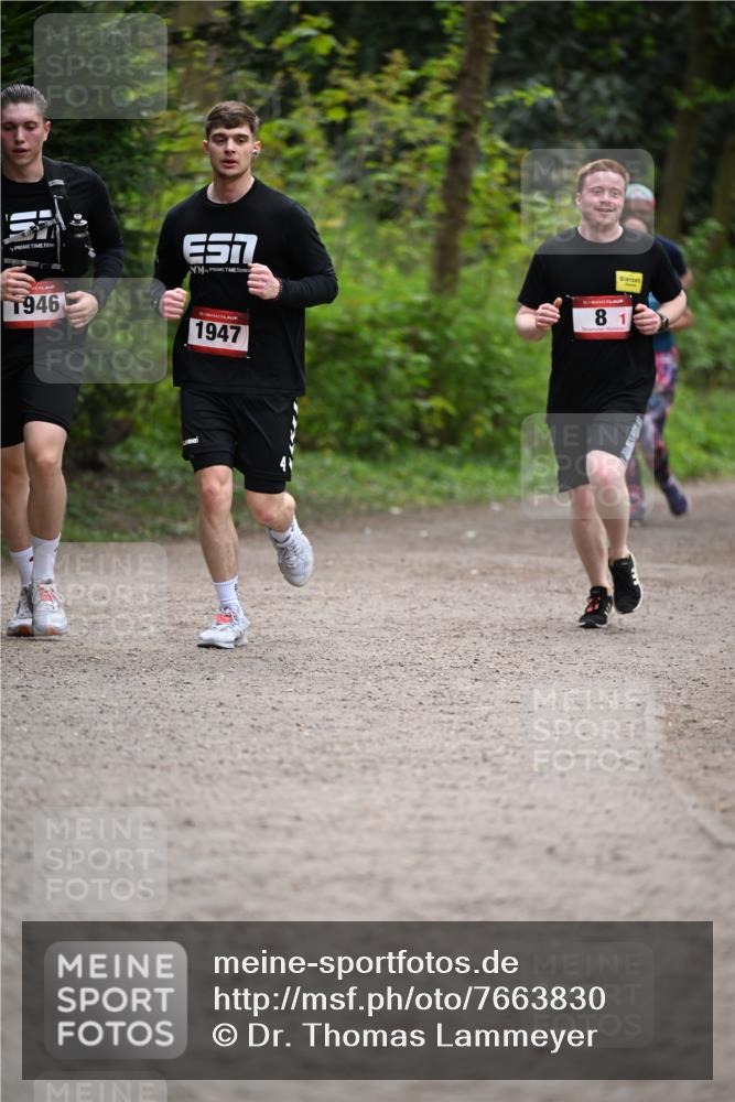 13.04.2025 - Hammer Lauf Dr. Thomas Lammeyer http://msf.ph/oto/7663830 13.04.2025 11:32:38 Laufen 1946, 57, 1947, 15, 8, 1 meine-sportfotos.de