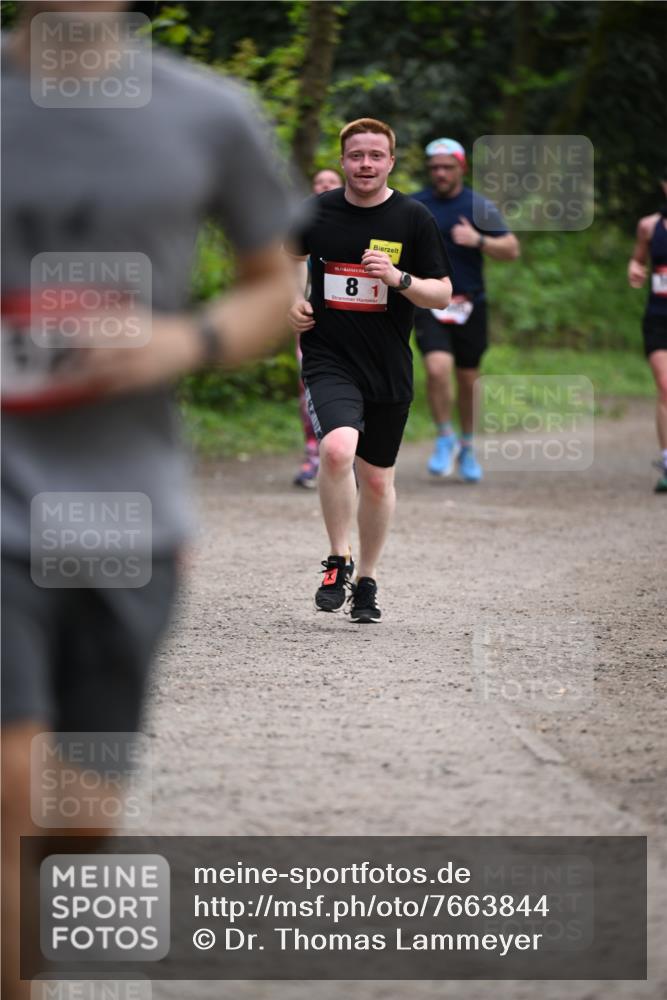 13.04.2025 - Hammer Lauf Dr. Thomas Lammeyer http://msf.ph/oto/7663844 13.04.2025 11:32:40 Laufen 15, 8 meine-sportfotos.de