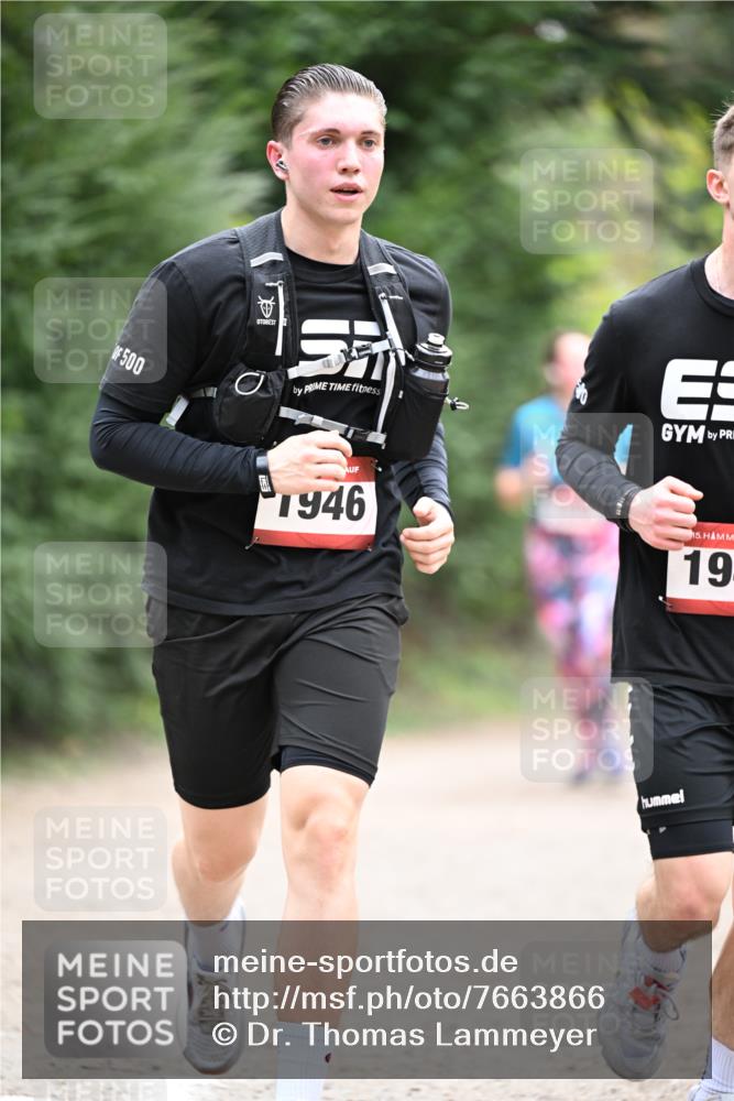 13.04.2025 - Hammer Lauf Dr. Thomas Lammeyer http://msf.ph/oto/7663866 13.04.2025 11:32:42 Laufen 500, 1946, 15, 19 meine-sportfotos.de