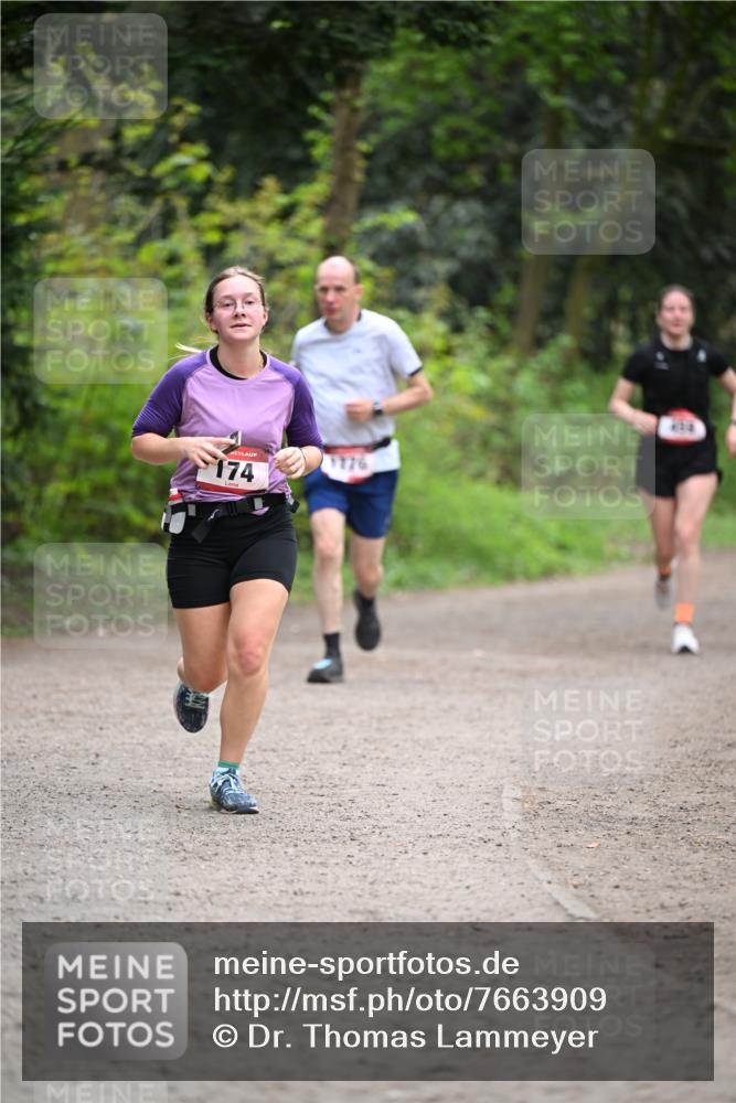 13.04.2025 - Hammer Lauf Dr. Thomas Lammeyer http://msf.ph/oto/7663909 13.04.2025 11:32:48 Laufen 174, 1776, 4310 meine-sportfotos.de