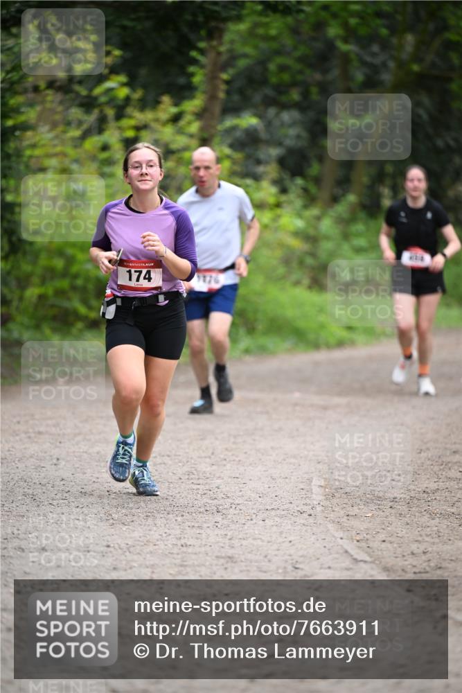 13.04.2025 - Hammer Lauf Dr. Thomas Lammeyer http://msf.ph/oto/7663911 13.04.2025 11:32:48 Laufen 15, 174, 176 meine-sportfotos.de