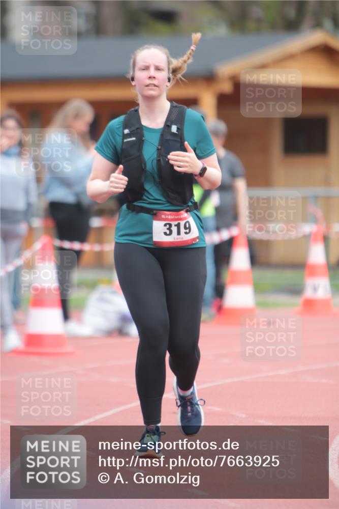 13.04.2025 - Hammer Lauf A. Gomolzig http://msf.ph/oto/7663925 13.04.2025 11:39:34 Ziel 319 meine-sportfotos.de