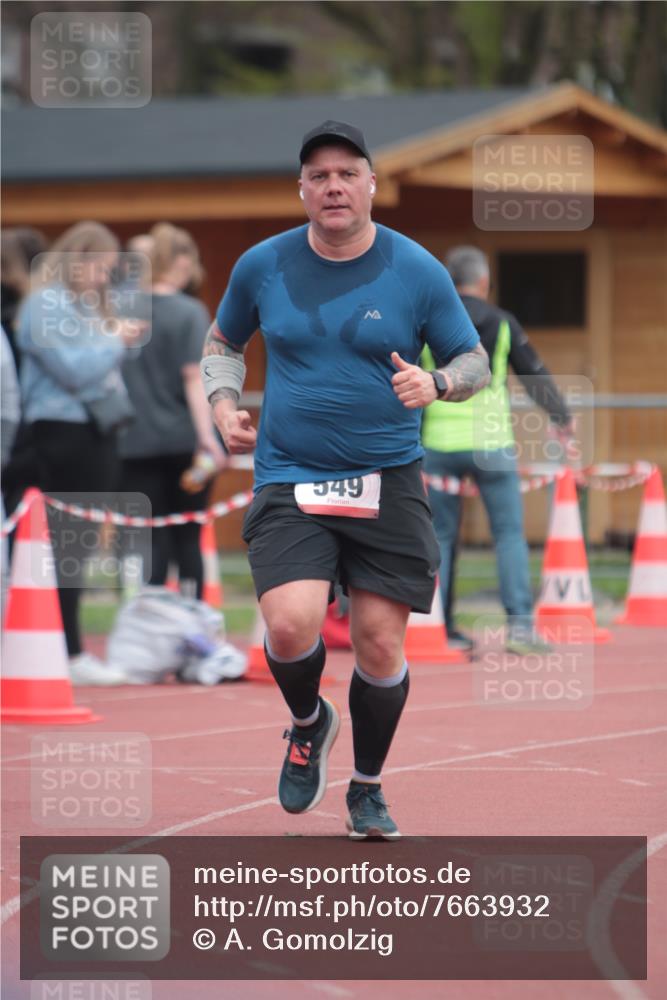13.04.2025 - Hammer Lauf A. Gomolzig http://msf.ph/oto/7663932 13.04.2025 11:39:48 Ziel  meine-sportfotos.de