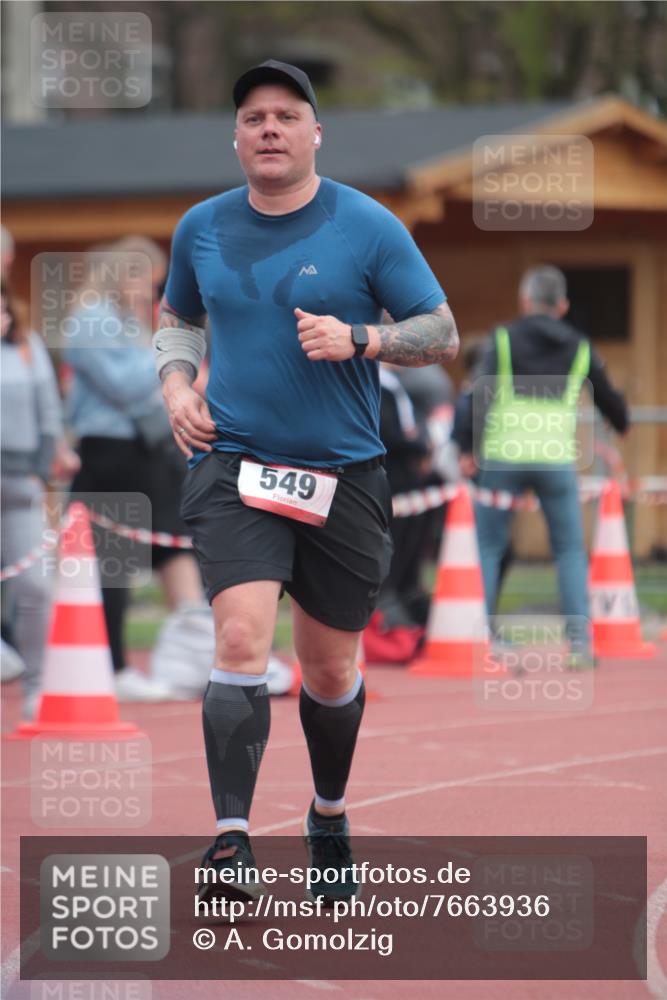 13.04.2025 - Hammer Lauf A. Gomolzig http://msf.ph/oto/7663936 13.04.2025 11:39:49 Ziel  meine-sportfotos.de