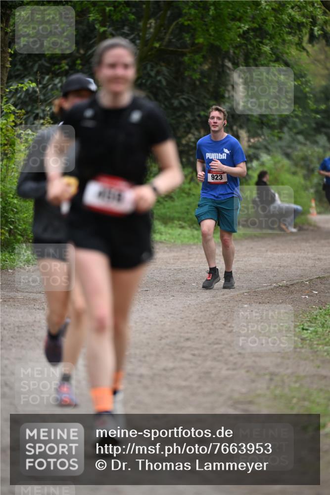 13.04.2025 - Hammer Lauf Dr. Thomas Lammeyer http://msf.ph/oto/7663953 13.04.2025 11:32:54 Laufen 923 meine-sportfotos.de