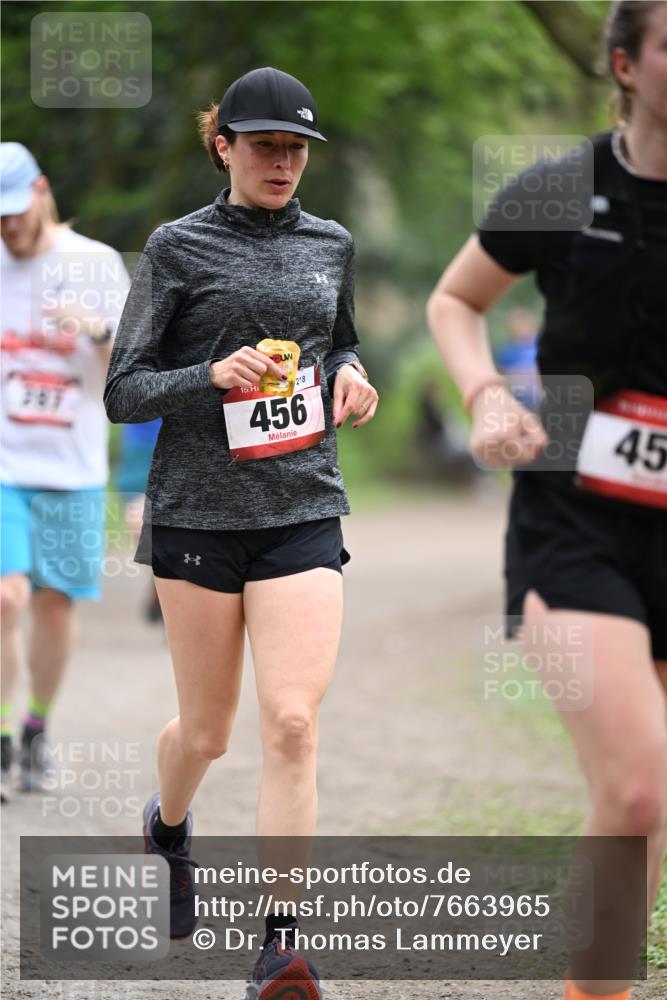 13.04.2025 - Hammer Lauf Dr. Thomas Lammeyer http://msf.ph/oto/7663965 13.04.2025 11:32:55 Laufen 307, 15, 218, 456, 45 meine-sportfotos.de