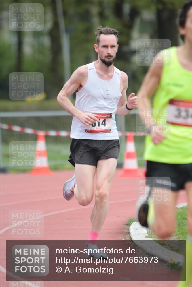 13.04.2025 - Hammer Lauf A. Gomolzig http://msf.ph/oto/7663973 13.04.2025 11:40:59 Ziel 334, 614, 1768 meine-sportfotos.de
