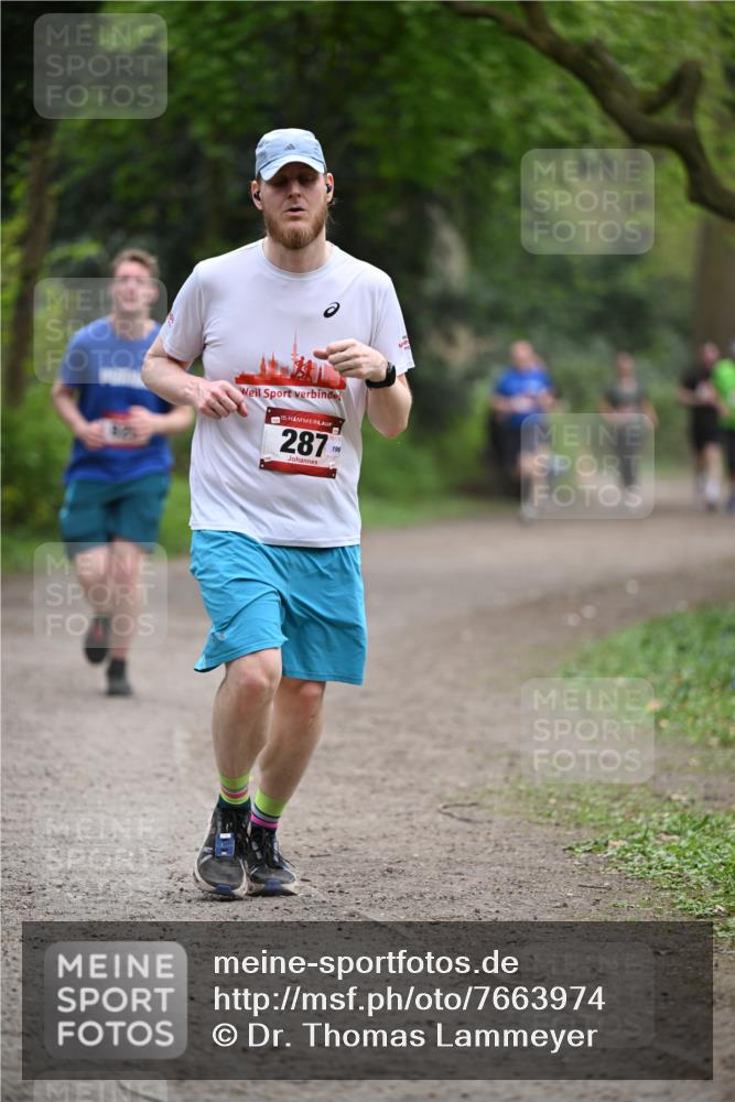 13.04.2025 - Hammer Lauf Dr. Thomas Lammeyer http://msf.ph/oto/7663974 13.04.2025 11:32:56 Laufen 15, 287 meine-sportfotos.de