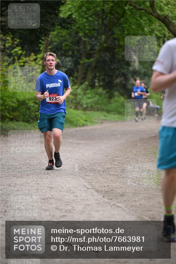 13.04.2025 - Hammer Lauf Dr. Thomas Lammeyer http://msf.ph/oto/7663981 13.04.2025 11:32:58 Laufen 923 meine-sportfotos.de