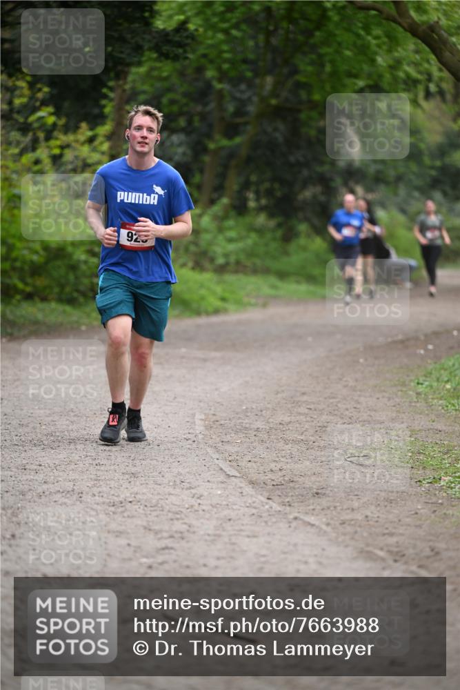 13.04.2025 - Hammer Lauf Dr. Thomas Lammeyer http://msf.ph/oto/7663988 13.04.2025 11:32:58 Laufen 92 meine-sportfotos.de