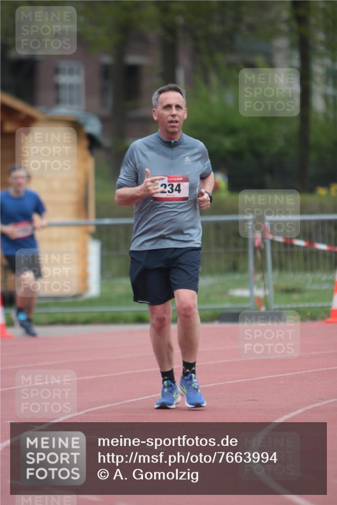 13.04.2025 - Hammer Lauf A. Gomolzig http://msf.ph/oto/7663994 13.04.2025 11:41:14 Ziel 234 meine-sportfotos.de