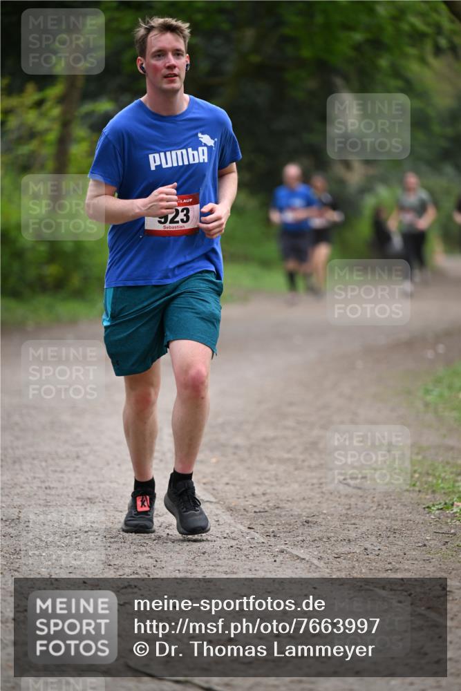 13.04.2025 - Hammer Lauf Dr. Thomas Lammeyer http://msf.ph/oto/7663997 13.04.2025 11:32:59 Laufen 23 meine-sportfotos.de